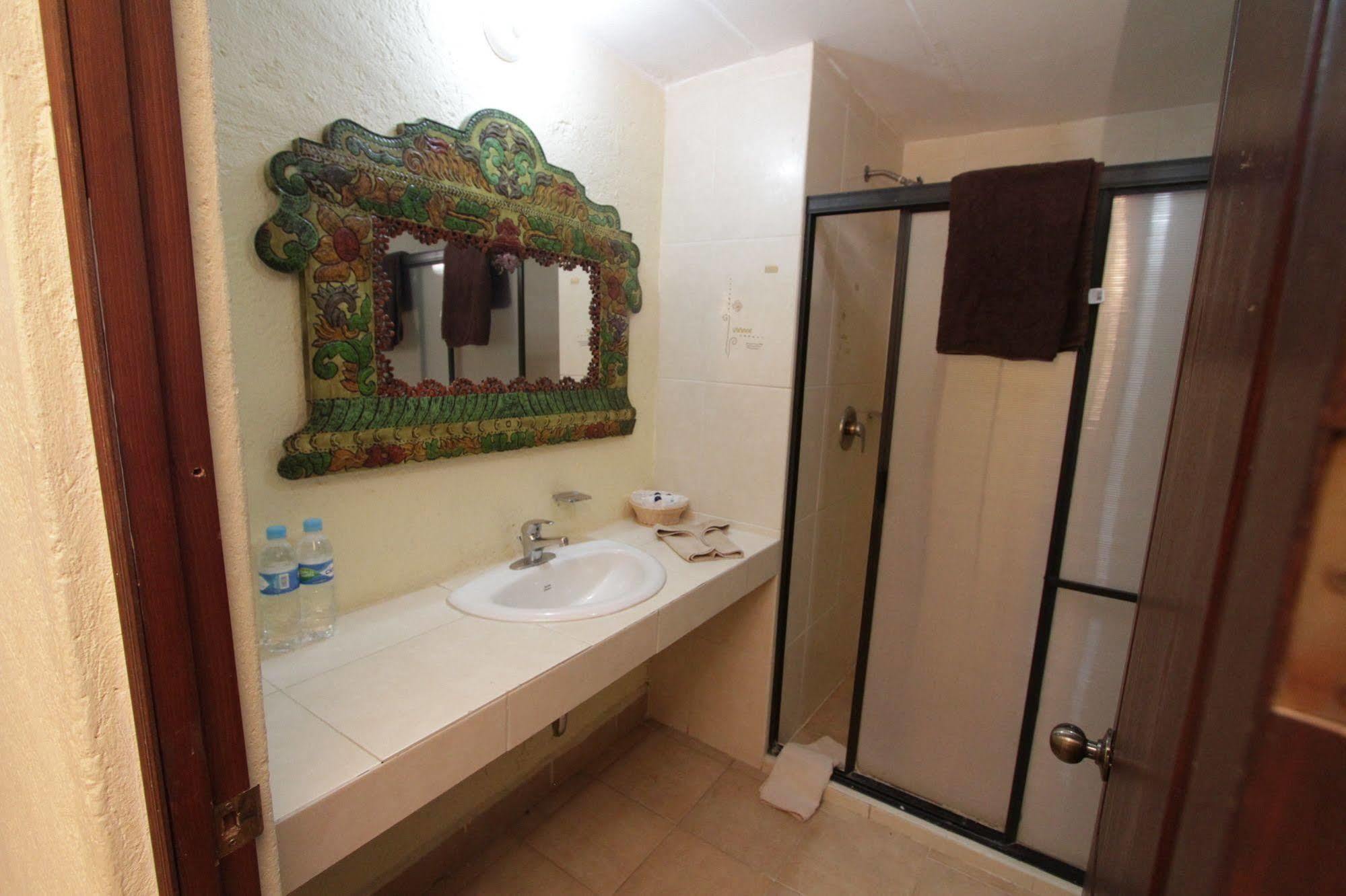 Vida En El Lago Hotel Tepecoacuilco de Trujano Eksteriør billede