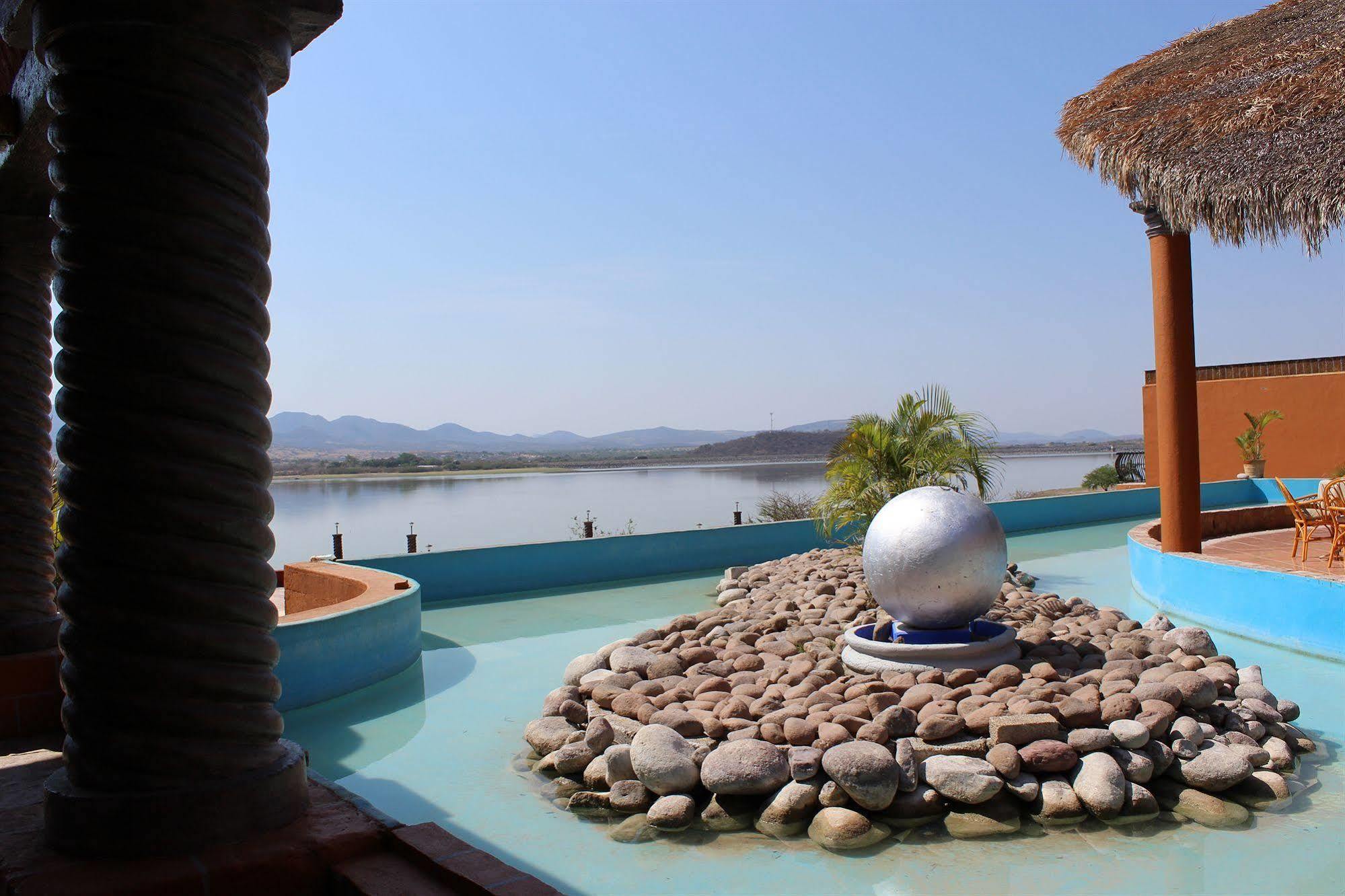 Vida En El Lago Hotel Tepecoacuilco de Trujano Eksteriør billede